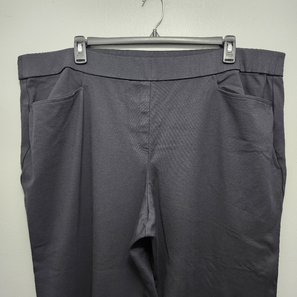 Lane Bryant women's elastic waist Pull-On pants size 26/28 black long - Picture 2 of 7